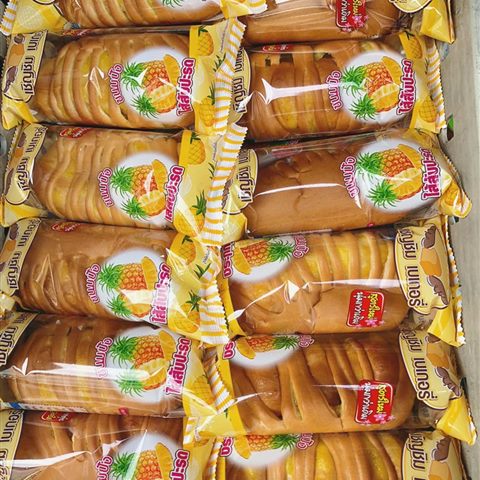 ขนมปังไส้สับปะรด