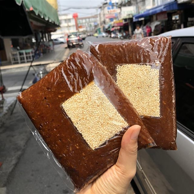 ข้าวเหนียวแดงหน้างา ถุงใหญ่